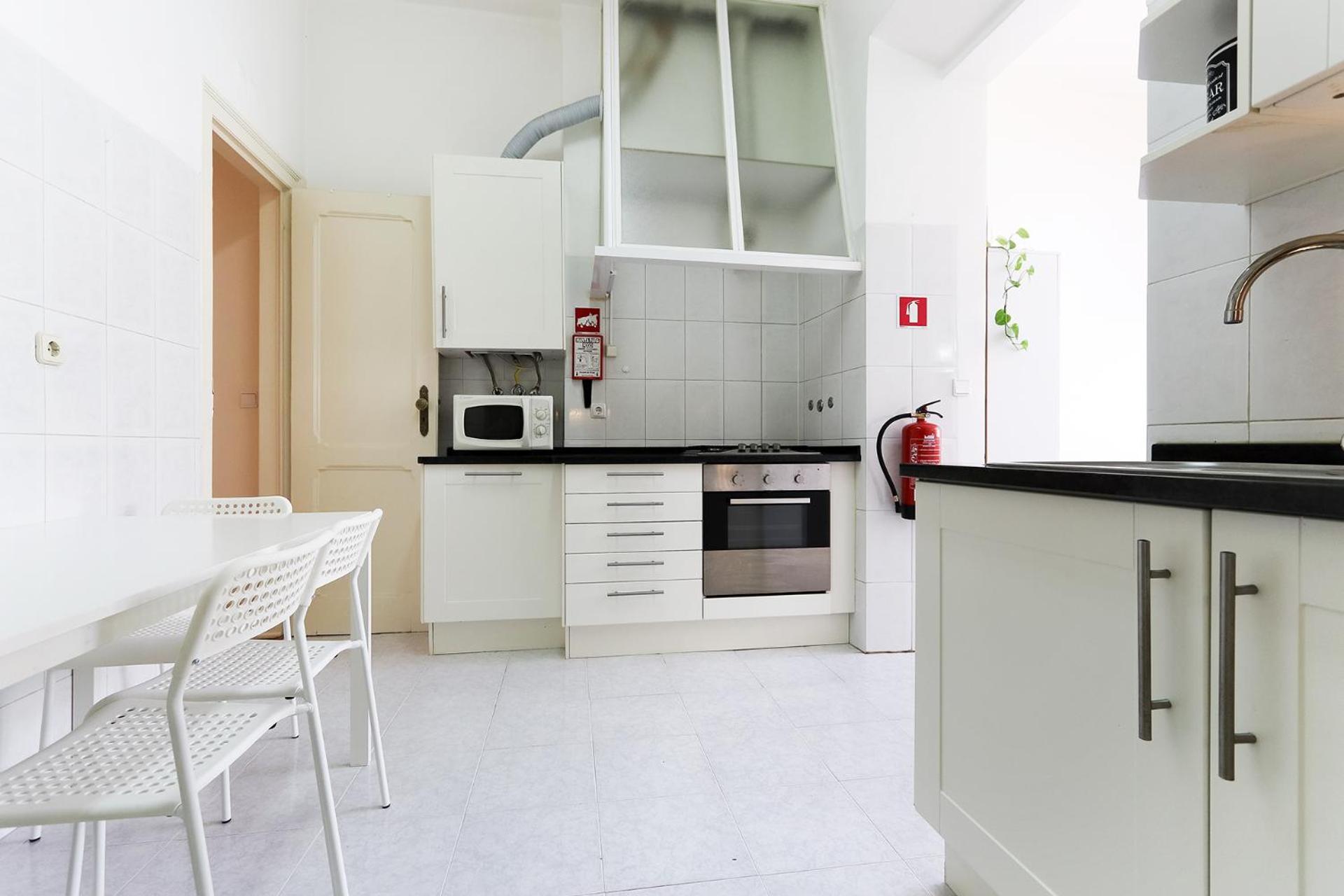 Cozy And Sunny Apartment - Anjos, Lissabon Exterior foto